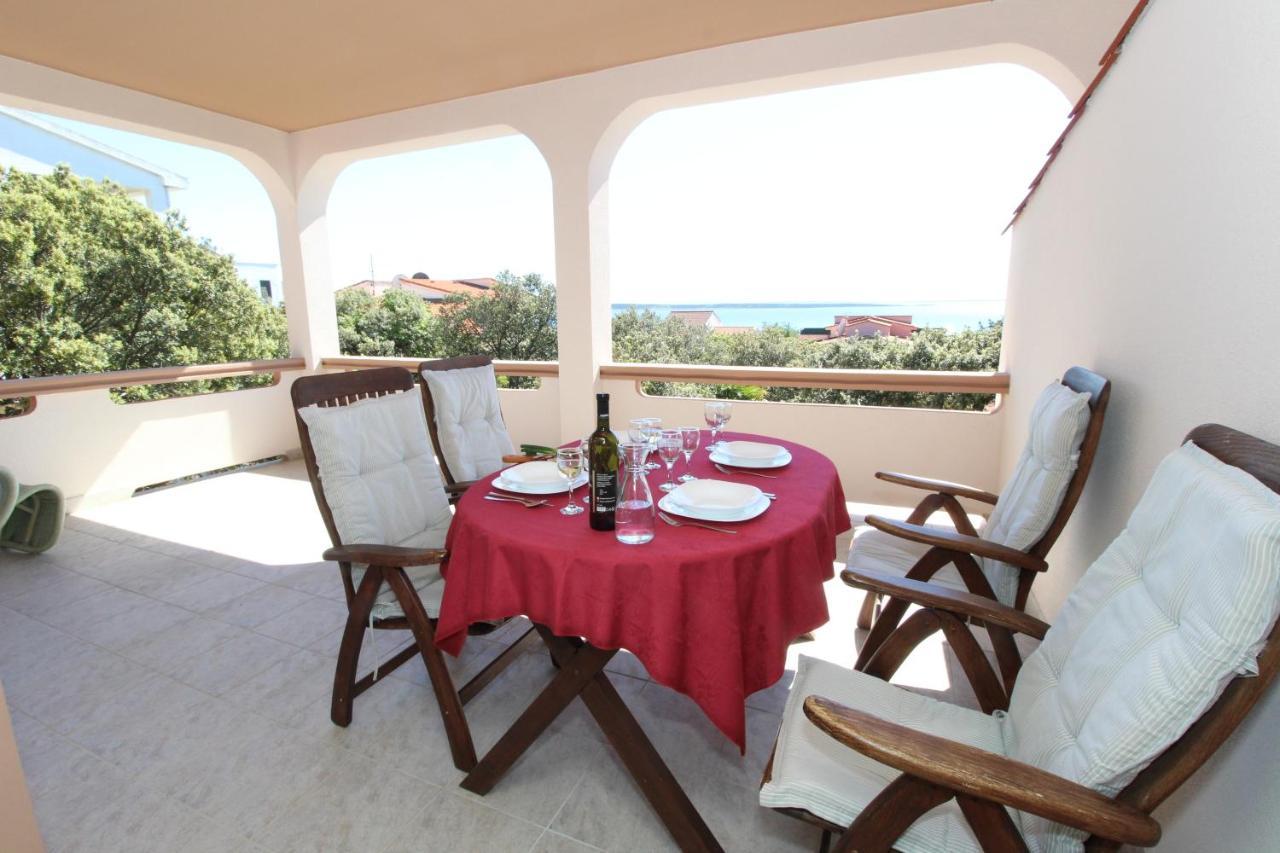 Apartments And Rooms With Parking Space Mandre, Pag - 6309 Kolan Kültér fotó
